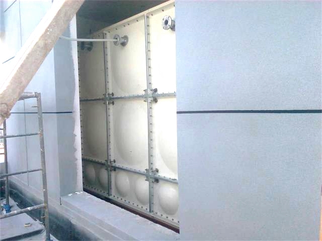 玻璃鋼（gāng）水箱