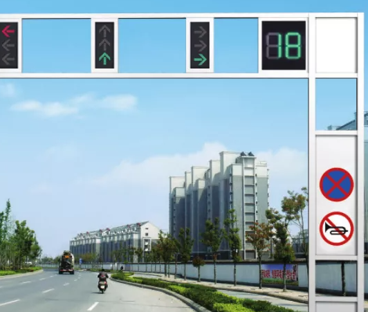 道路交通（tōng）信號燈杆位置