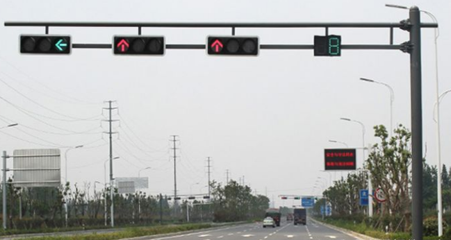 道路（lù）交通信號杆